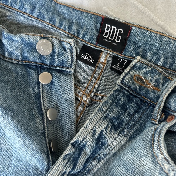 Urban Outfitters BDG straight leg ripped jeans (size 27) - Picture 3 of 5